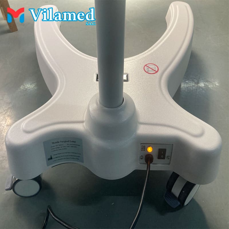  Lampara quirúrgica Lima Peru, Lampara quirúrgica rodable Lima Peru, Lampara quirúrgica led Lima Peru, Lampara led Lima Peru, Lampara cialitica Lima Peru, Lampara de pie Lima Peru, Lampara cuello de ganso Lima Peru 